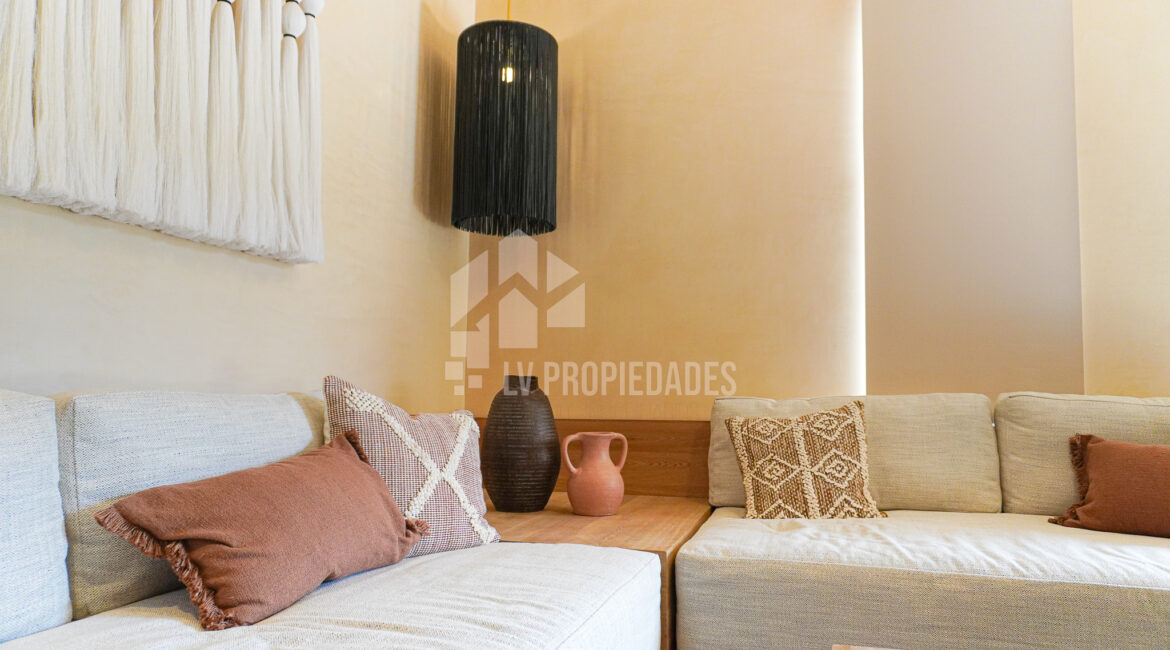 OFRENDA: Tradición Vibrante y Diseño Sublime en la Zona Romántica